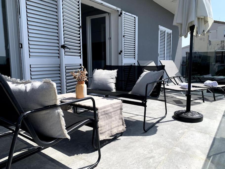 Deluxe Suites Anna Vodice Esterno foto