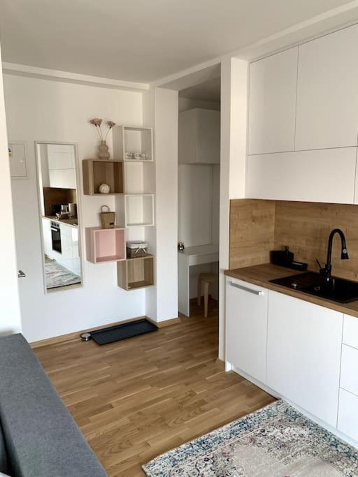 Deluxe Suites Anna Vodice Esterno foto